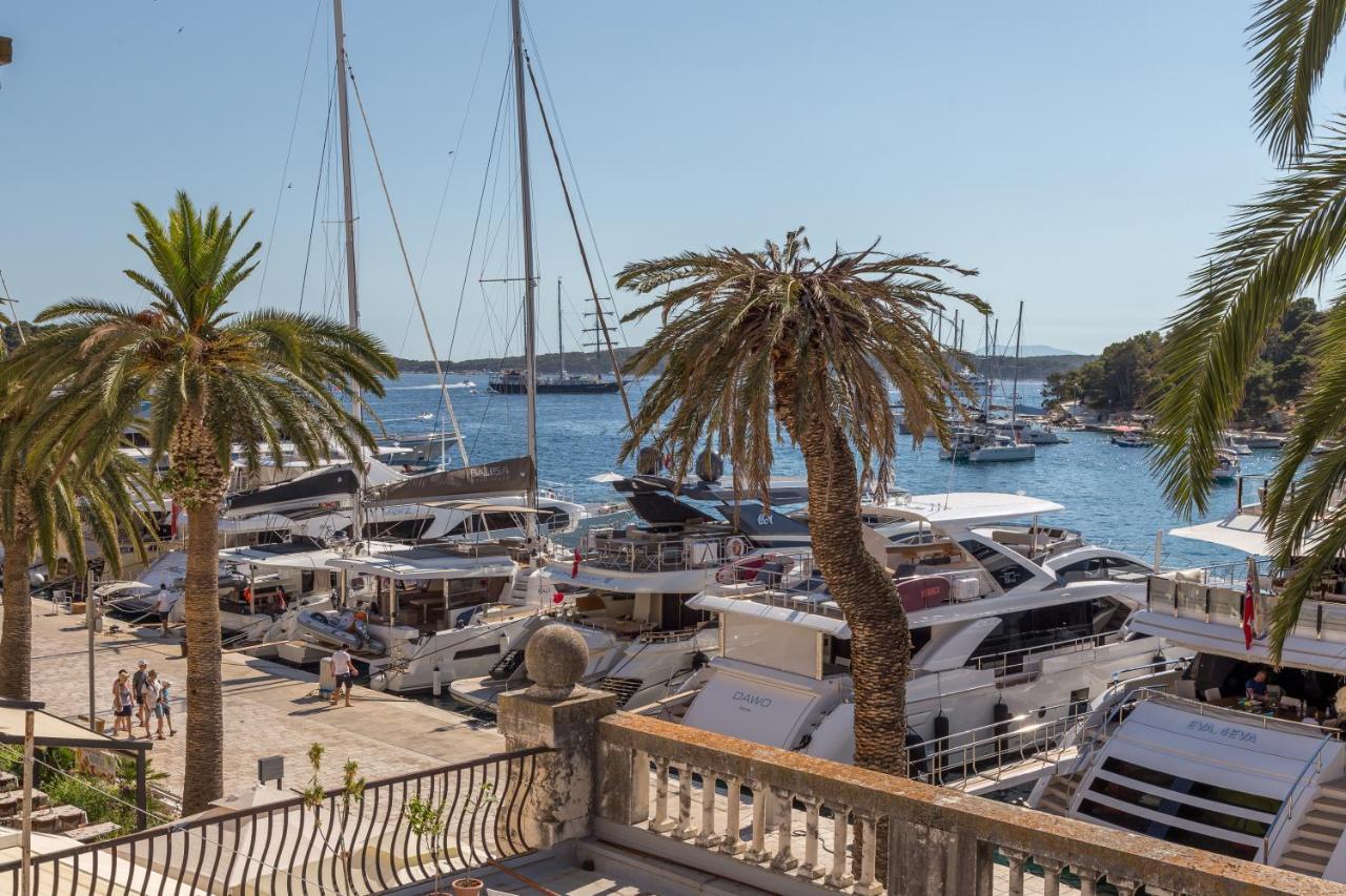 Couple'S Getaway In The Center Of Hvar W/Sea View Hvar Town Luaran gambar